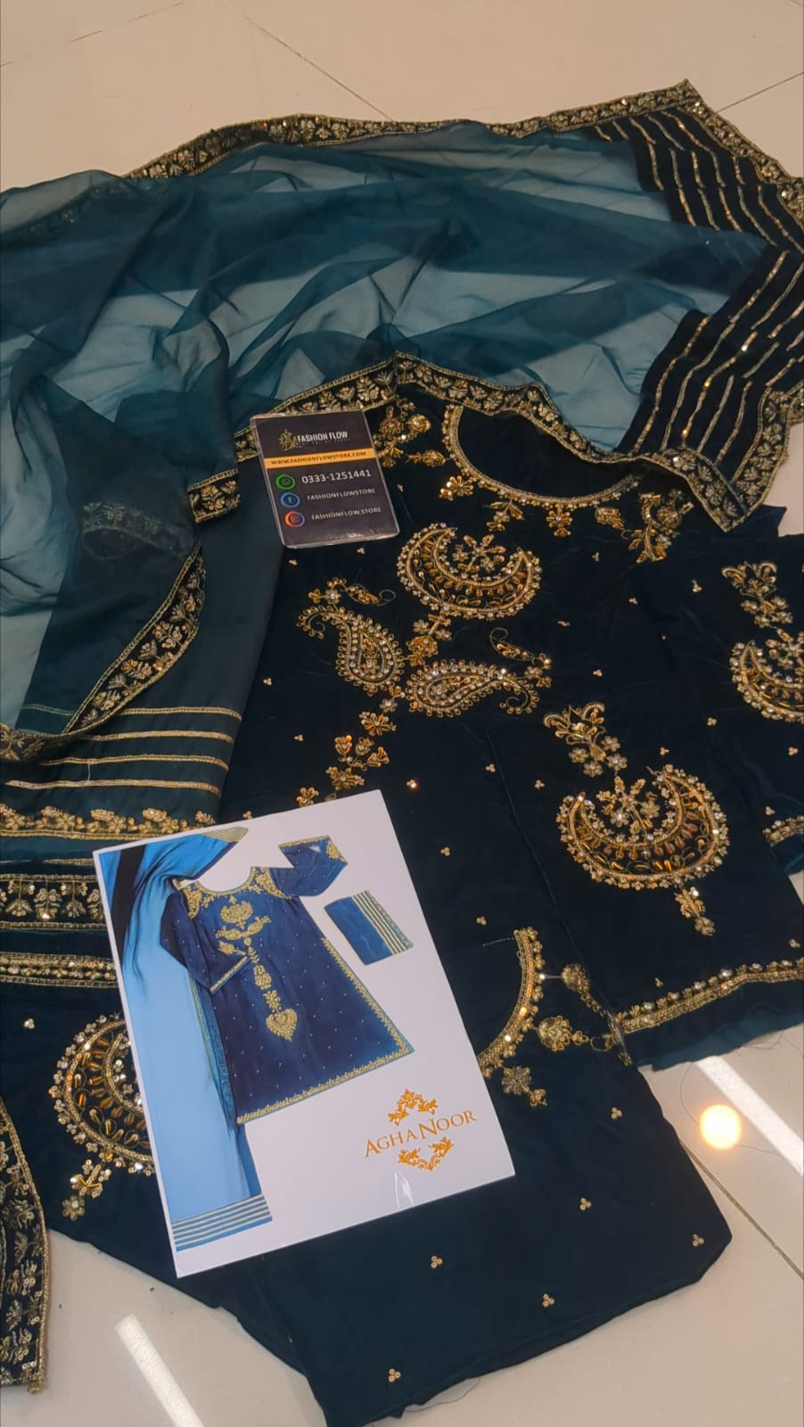 Fashion Flow Zinc Velvet