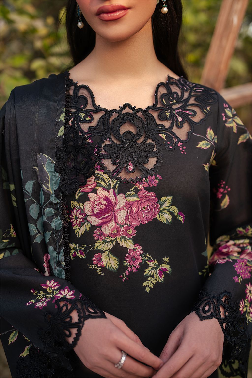 Iznik Printed Lawn Collection